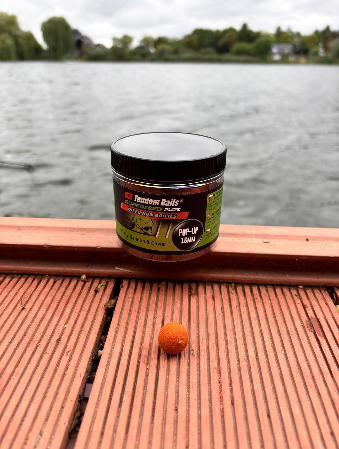 SuperFeed Diffusion Pop-Up 16 mm/70 g Fatty Salmon & Caviar